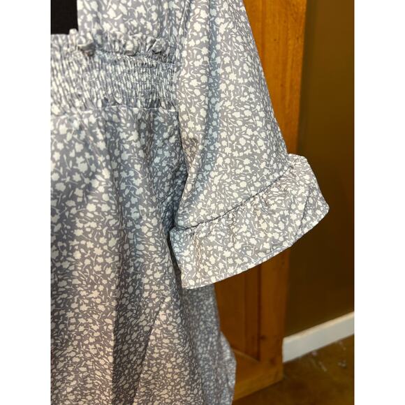 NEW Women's Large Square Neck Floral Knit Top Grayish Blue - Picture 8 of 9